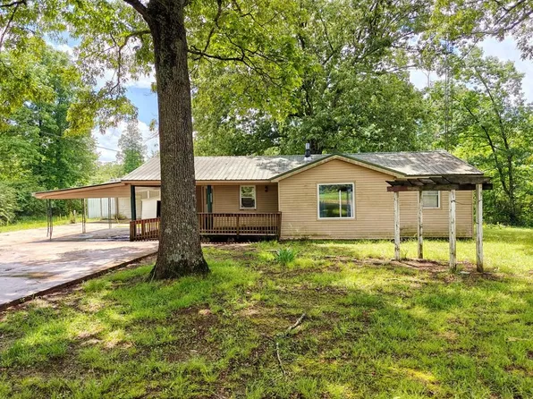 1840 Hebron Church Rd, Bruceton, TN 38317