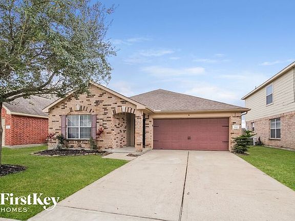 2nd image of 5311 El Tigre Ln