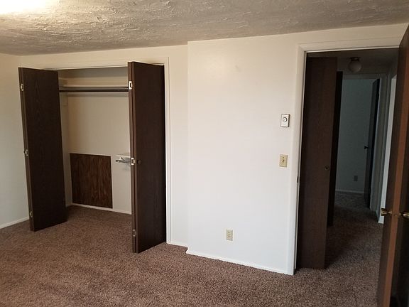 3rd image of 353 Hansen Ave APT 3