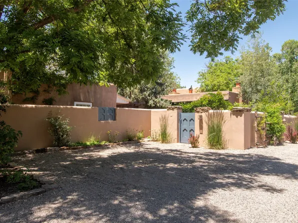 767 Acequia Madre APT 1, Santa Fe, NM 87505