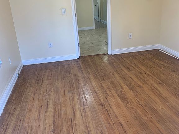 3rd image of 1325-27 Feliciana St #2