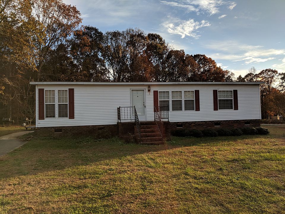 1st image of 181 Brandenburg Dr