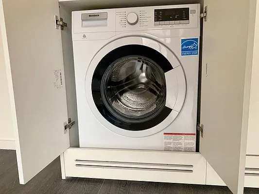 Rented by The Dermot Realty Management Company | media 27