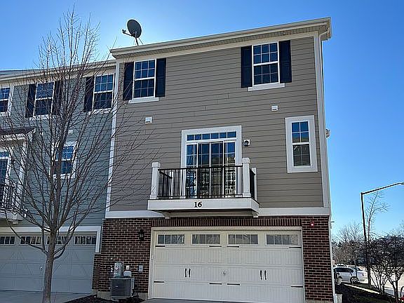 2nd image of 16 Margaret Dr