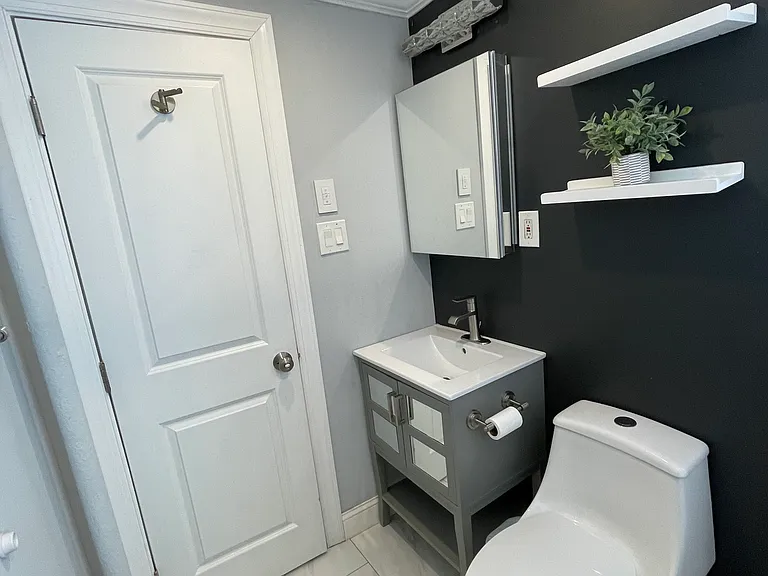 782 Audrey Dr #1 — Photo 6