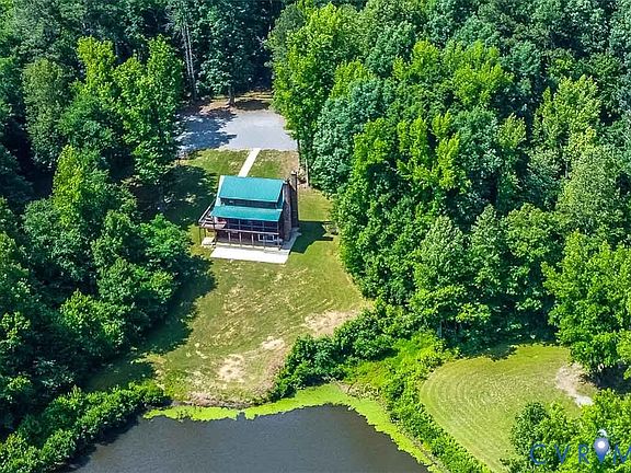 3rd image of 14941 Mills Ct
