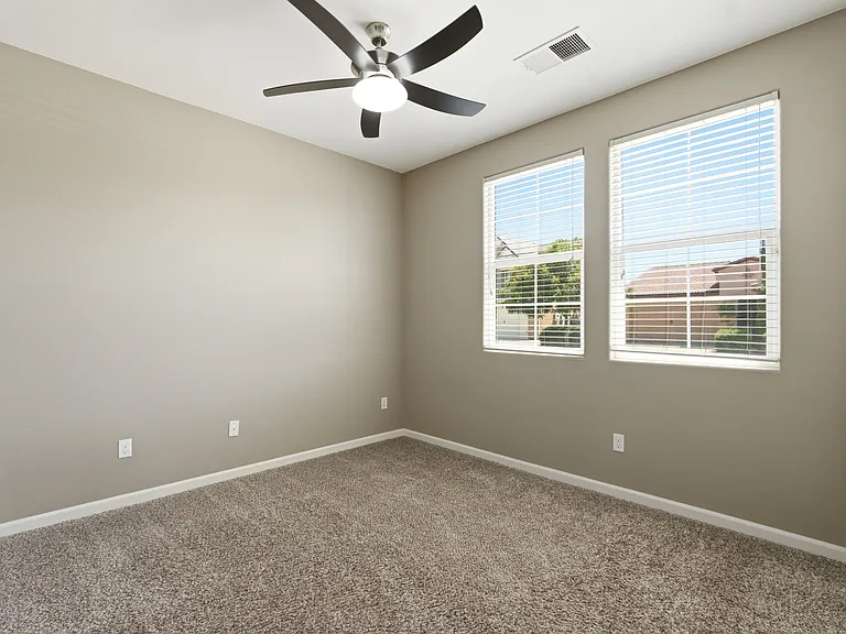 3569 Flint Ave — Photo 24