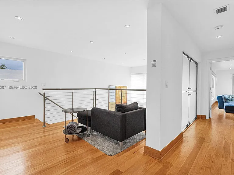 145 Biscay Dr — Photo 13