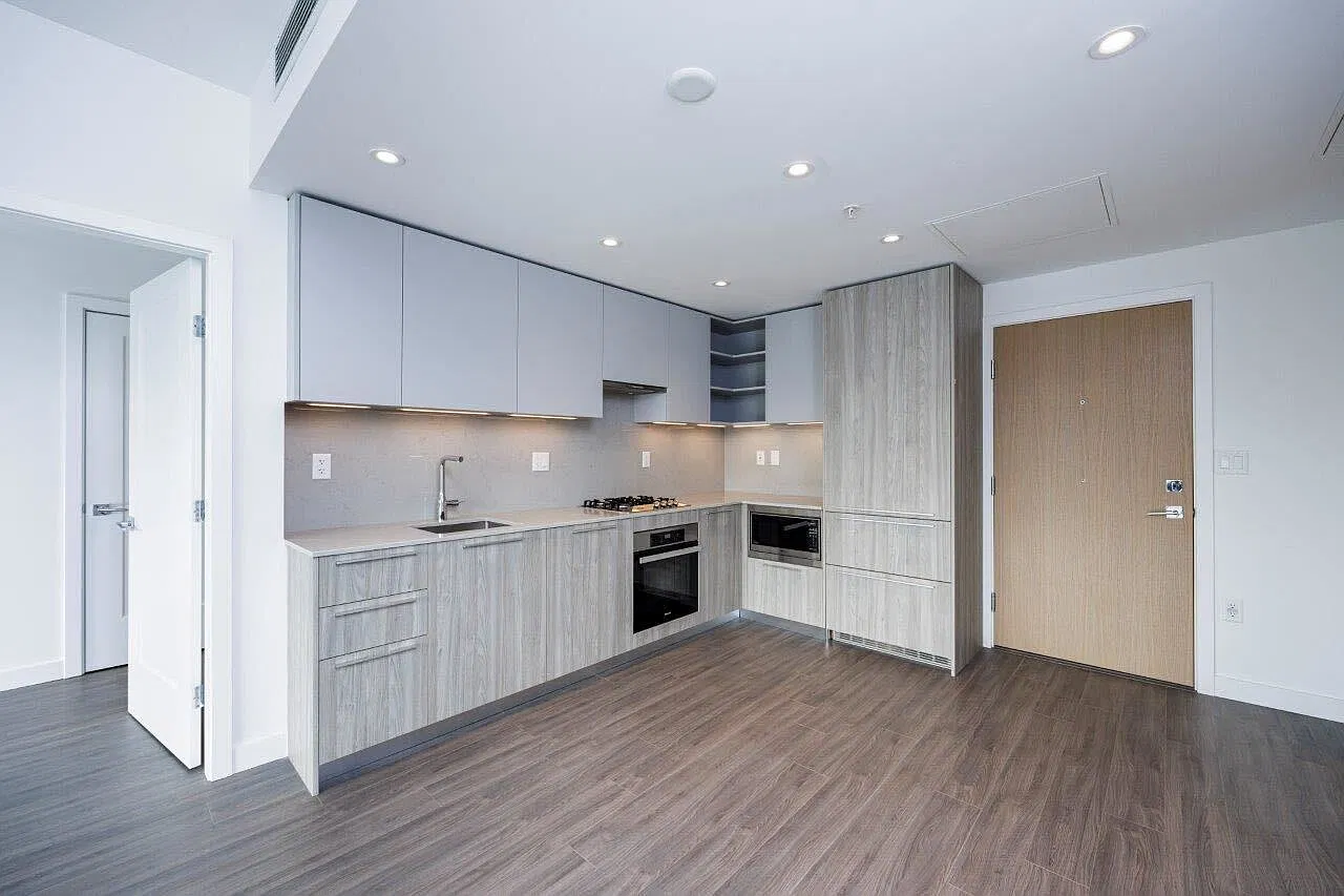2 bed, 800 sqft, $2,800 — Photo 1