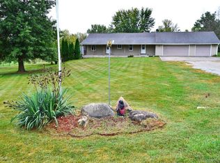 1116 E 6th St, Vinton, IA 52349