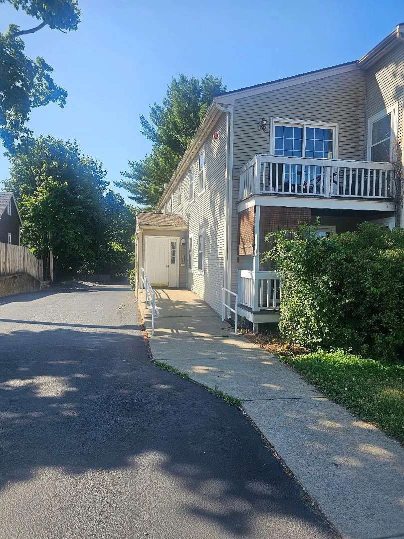 1 bed, 600 sqft, $1,875 — Photo 1