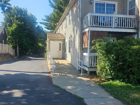 22 State St APT 4