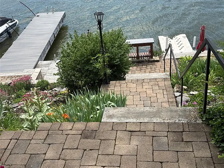 240 Jersey Ave — Photo 29