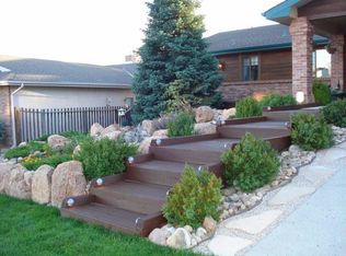 1555 Owl Ridge Dr, Colorado Springs, CO 80919