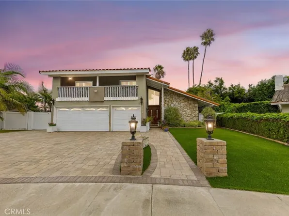 17850 Winterberry St, Fountain Valley, CA 92708
