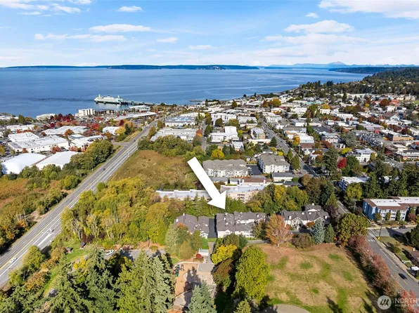 432 3rd Avenue S #B204, Edmonds, WA 98020