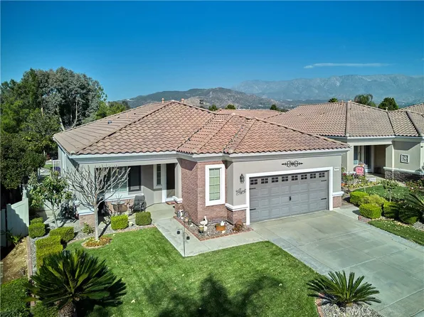 1749 S Forest Oaks Dr, Beaumont, CA 92223