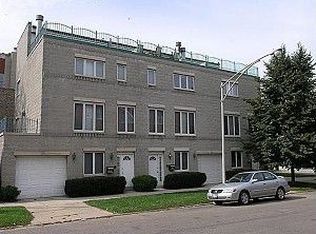 2810 N Wolcott Ave #3, Chicago, IL 60657