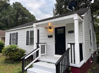 513 Ijams St, Fayetteville, NC 28301