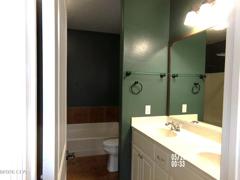 4903 McCall Ln — Photo 10