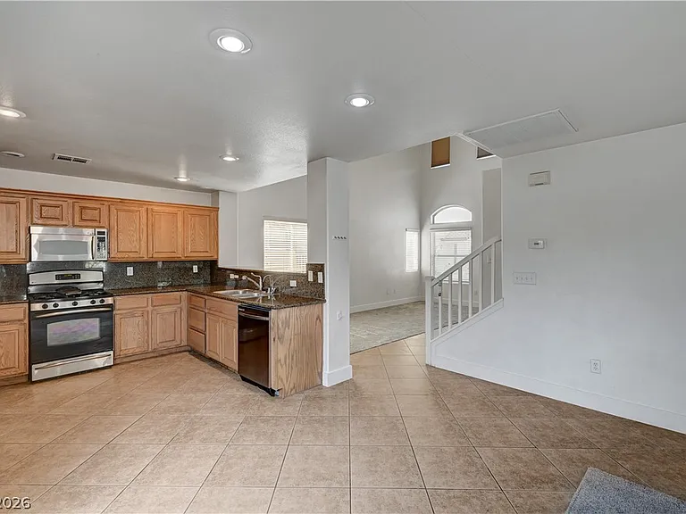 9985 Big Bow Springs Ct — Photo 15