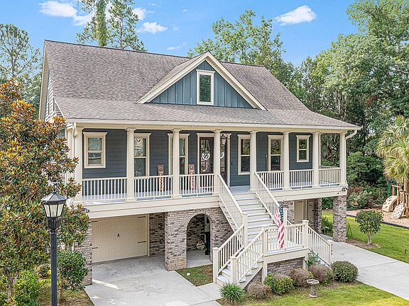 2nd image of 8589 N Refuge Point Cir