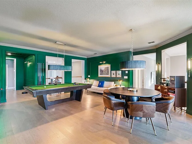 7556 John Hancock Dr — Photo 43