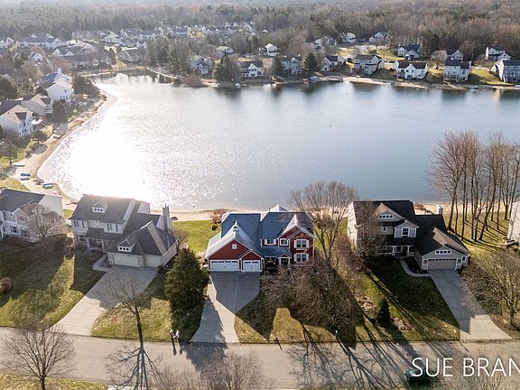 2nd image of 1446 Stoney Lake Dr