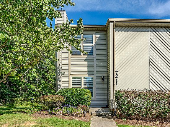 4th image of 7211 Snowberry Cir