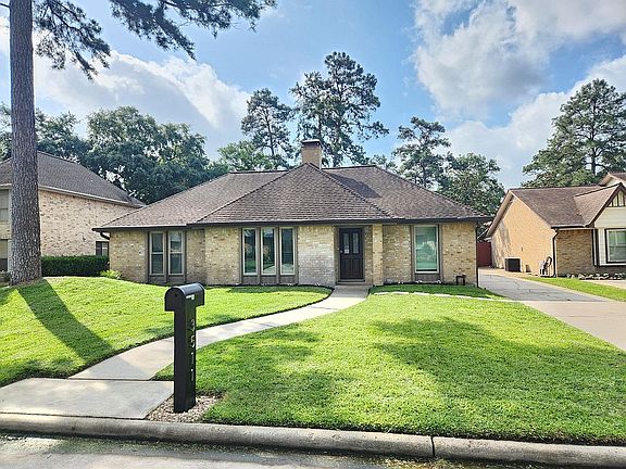 2nd image of 3511 Coltwood Dr