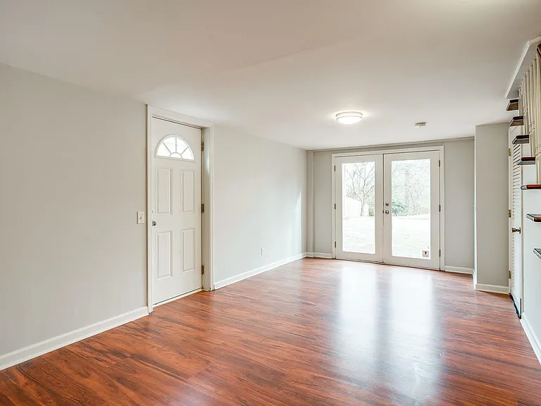 539 Northcrest Dr — Photo 26