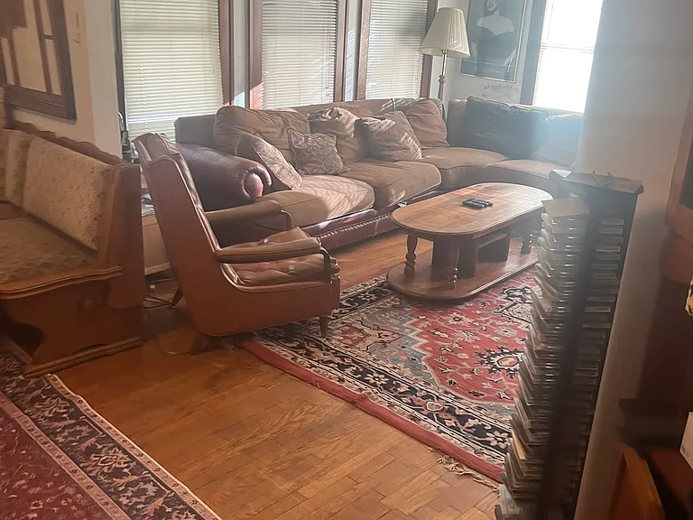 2118 Elm St — Photo 19