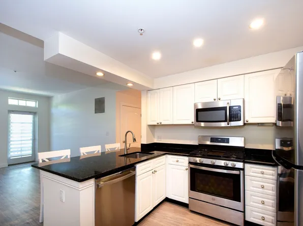 501 Commerce Dr Unit 3113, Braintree, MA 02184
