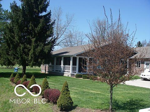 2nd image of 2114 Elmwood Dr