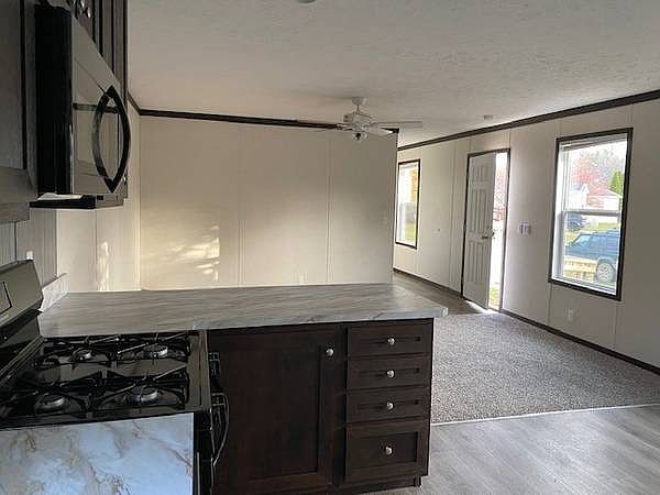 1st image of 5075 Presidential Ln #322
