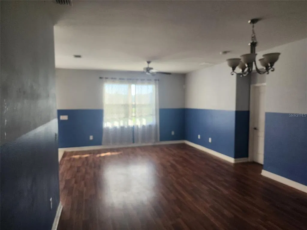 3 bed, 2.0 bath, 1525 sqft, $2,100 — Photo 3