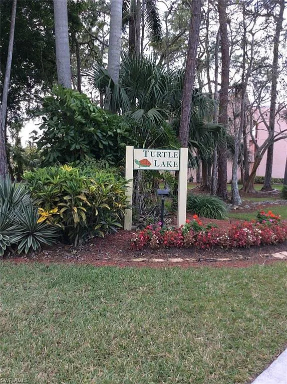 1 bed, 2.0 bath, 842 sqft, $3,100 — Photo 1