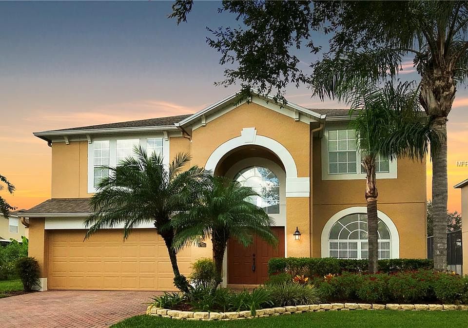 1st image of 1701 Plantation Oak Dr