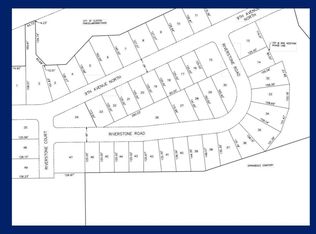 936 9th Ave N, Clinton, IA 52732