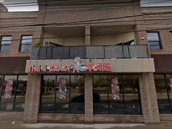 32821 Grand River Ave #B, Farmington, MI 48336