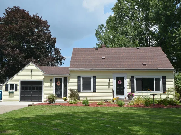 4620 Starlite Ave, Kalamazoo, MI 49009