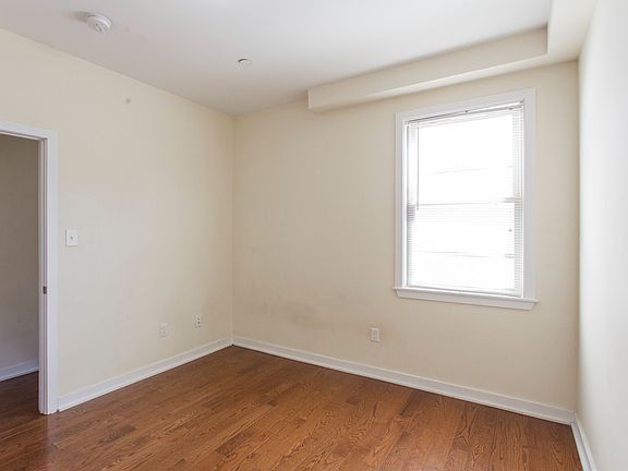 4th image of 1802 Willington St #2