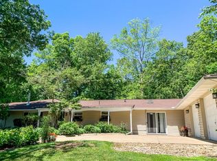 7171 Beechwood Dr, Athens, OH