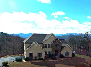 349 Butterfly Blvd, Franklin, NC 28734