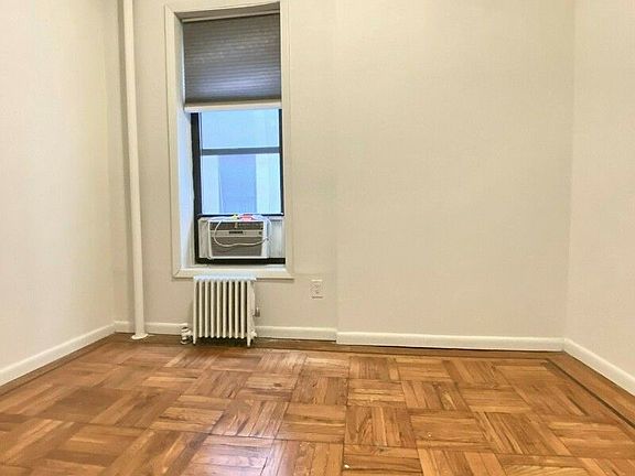 3rd image of 509 E 85th St #3RE