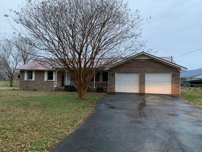 367 Brown Dr, La Follette, TN, 37766