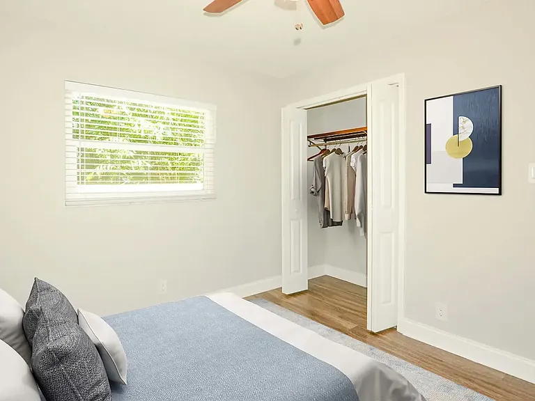 3012 W De Leon St — Photo 16