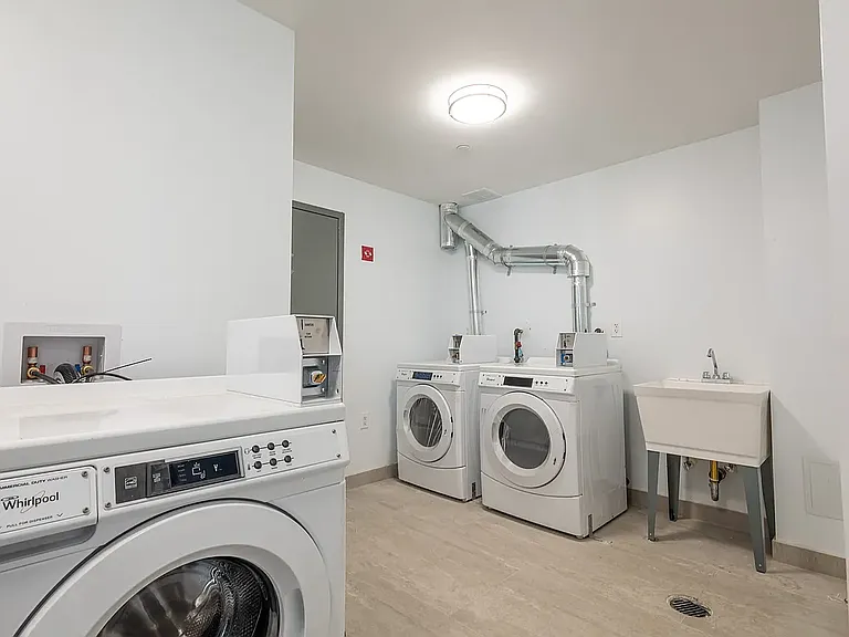 30-43 31st St #4D — Photo 7