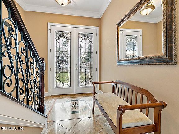 4th image of 3869 Eldridge Ave