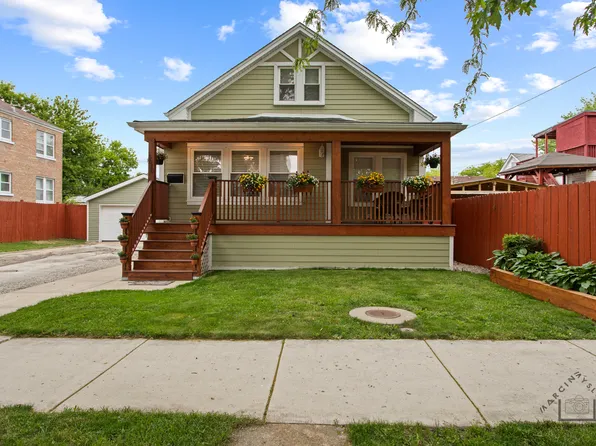 5010 W Newport Ave, Chicago, IL 60641
